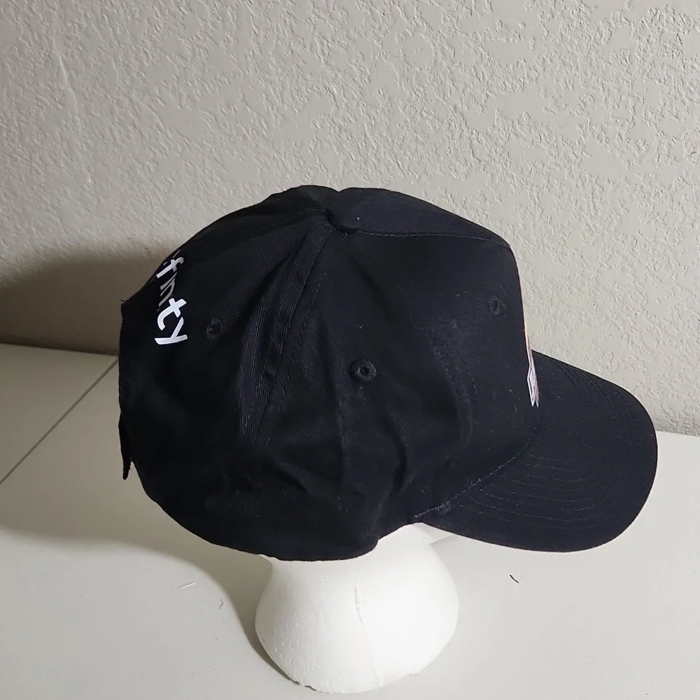 Universal Hat Jurassic Park 30th Anniversary black baseball hat